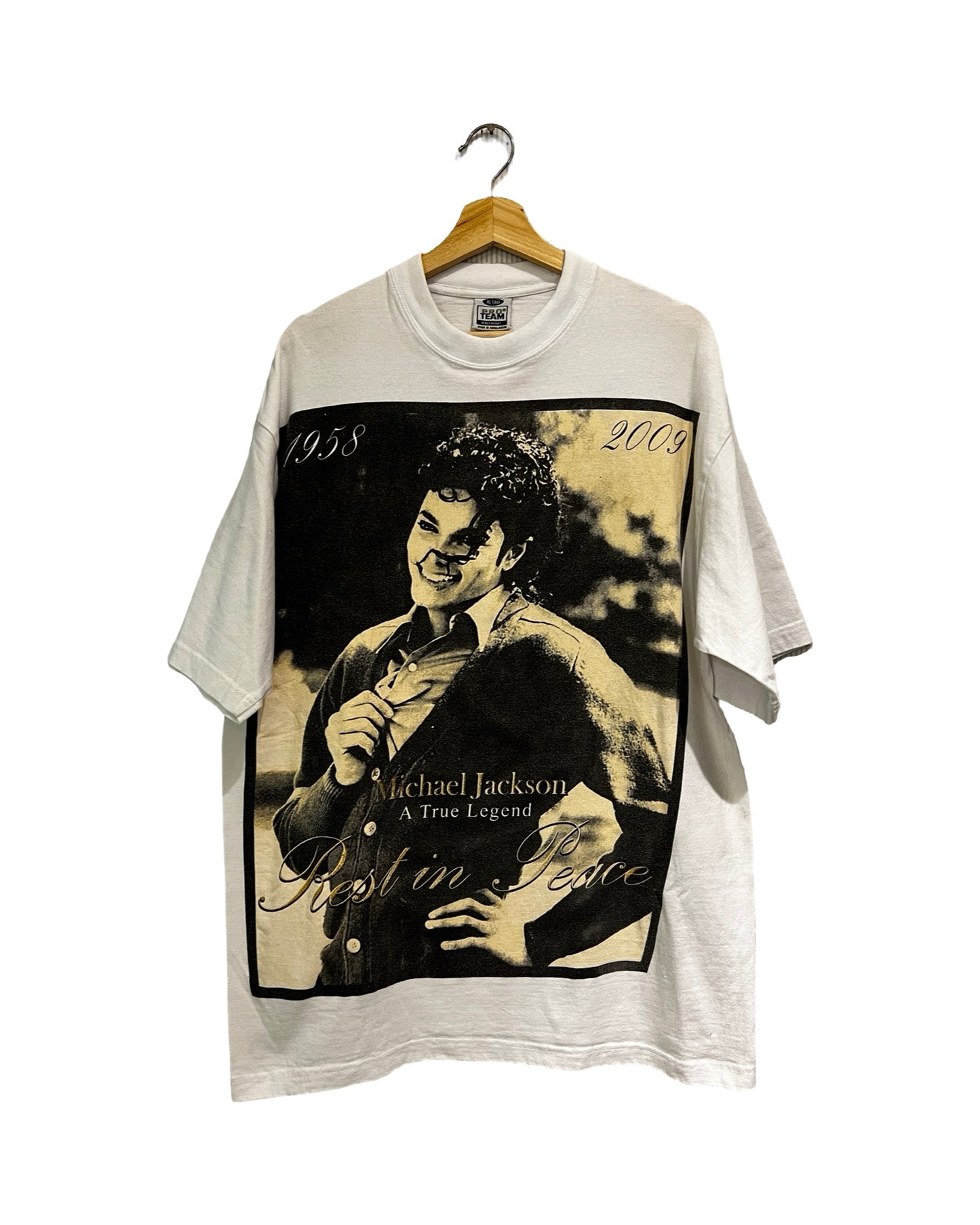 Vintage 2009 Michael Jackson RIP Memorial Tee
