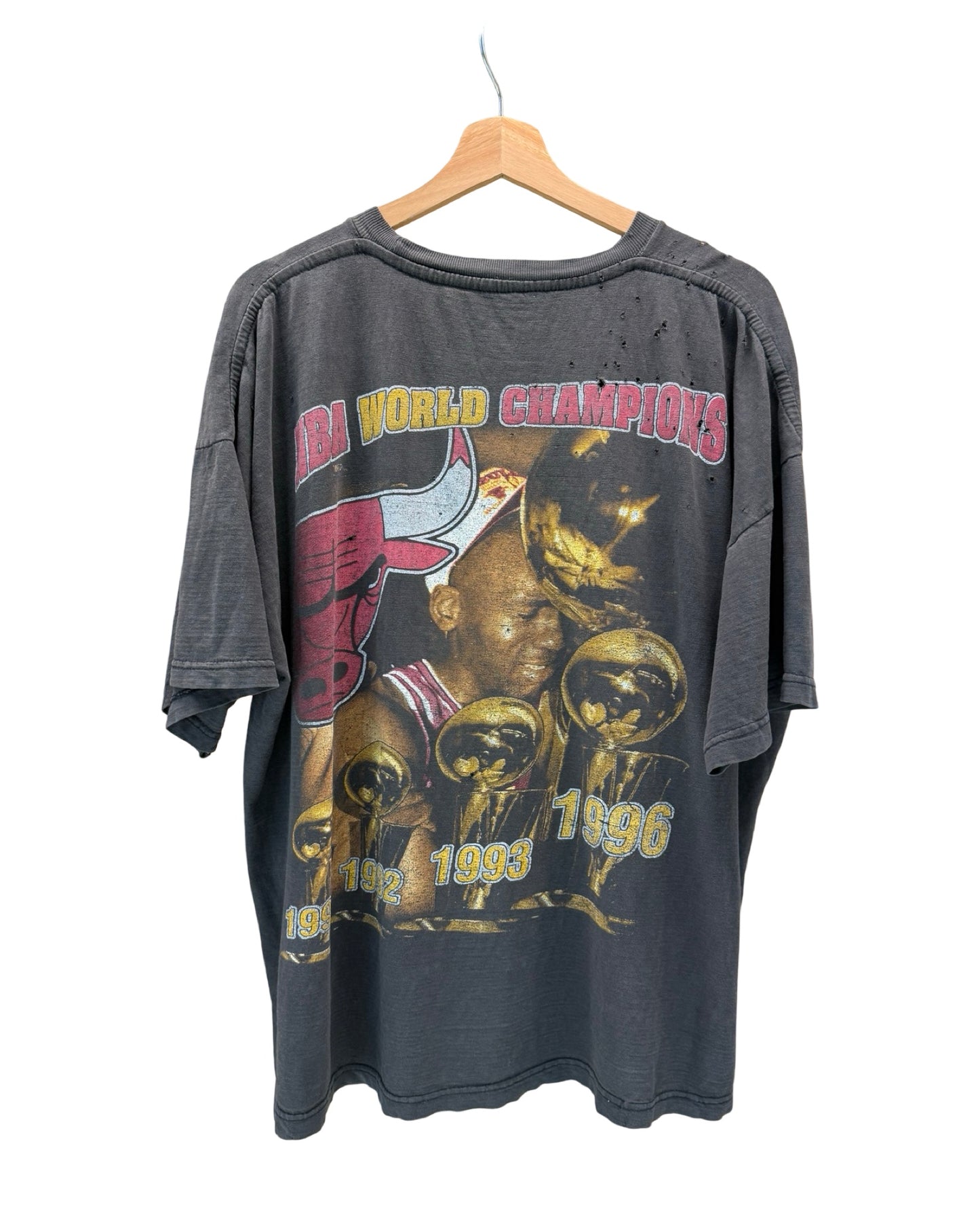 Vintage 1996 Distressed Chicago Bulls Championship Rap Tee