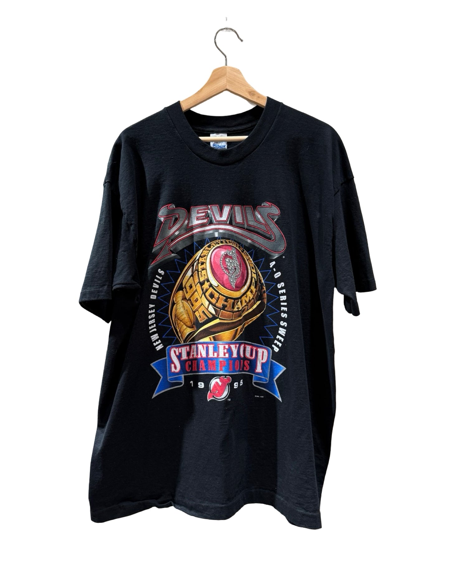 Vintage 1995 New Jersey Devils Championship Ring Tee