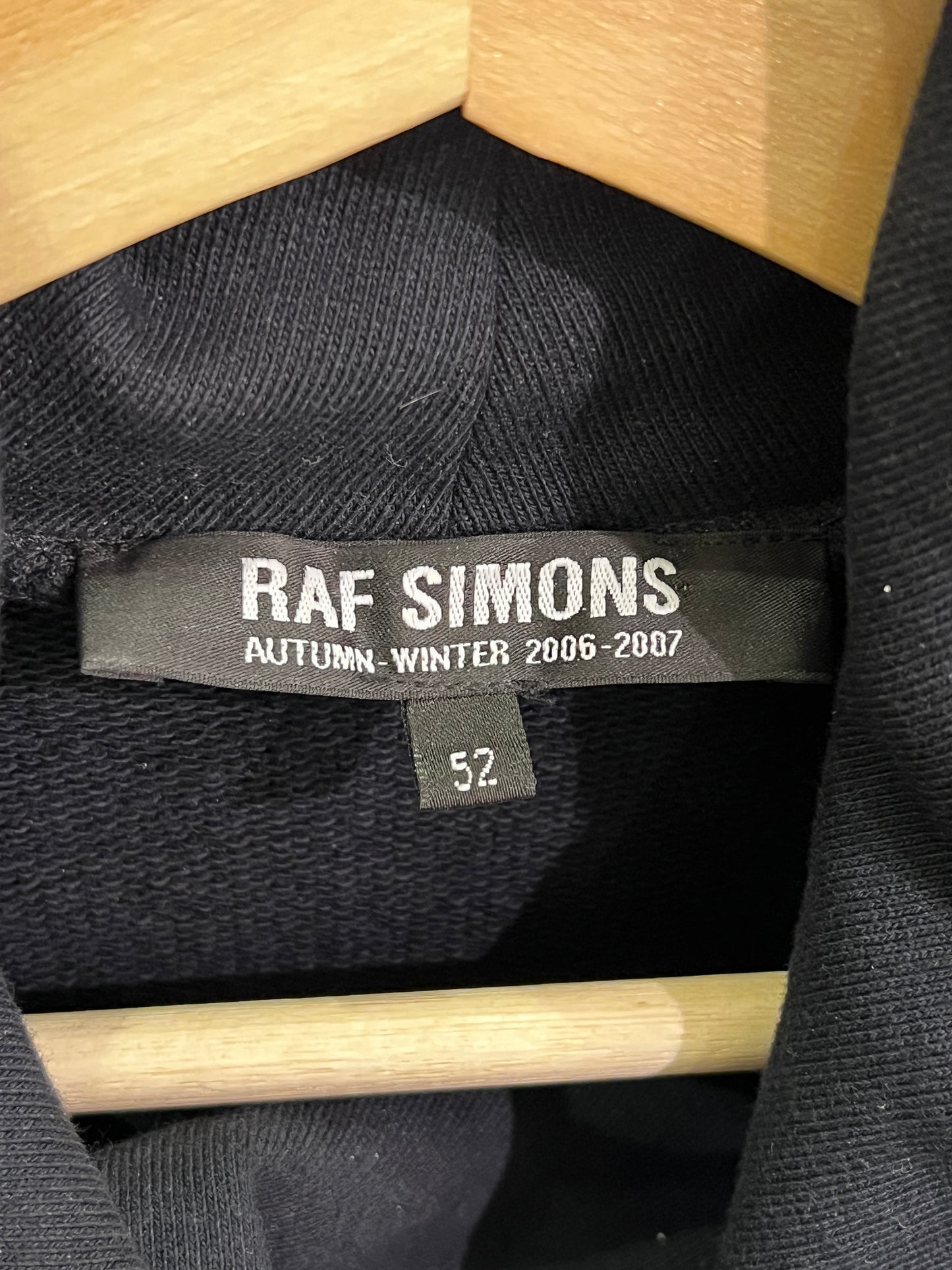 Archive Raf Simons Autumn Winter 2006 - 2007 Shawl Sweater