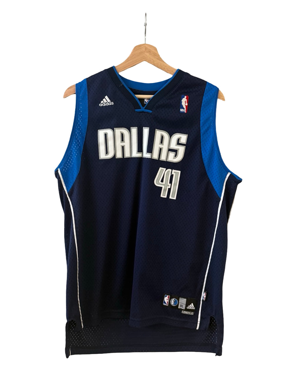 Vintage Dallas Mavericks Dirk Nowitzki #41 Adidas NBA Jersey