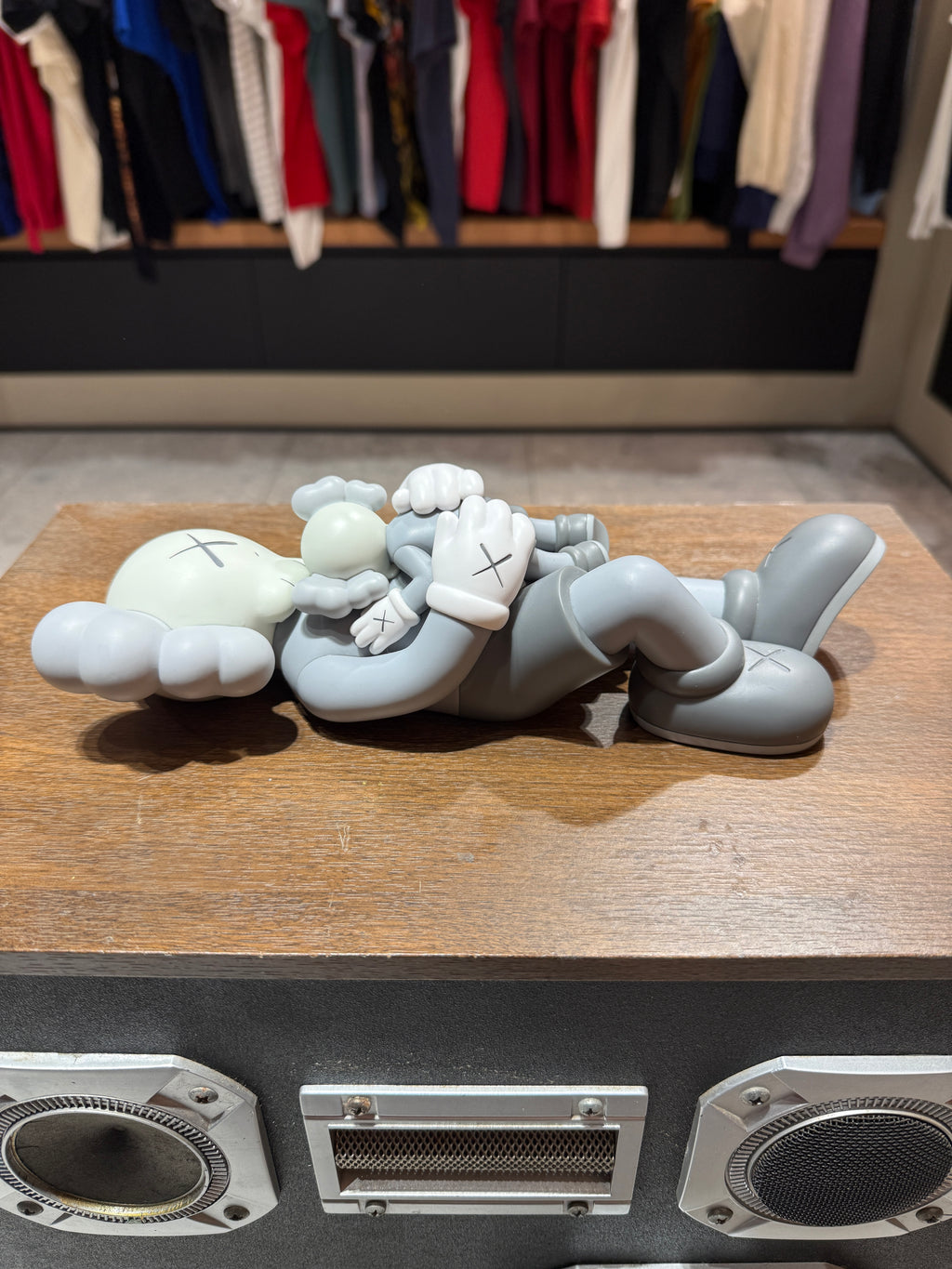 KAWS Holiday: Singapore Vinyl Figure KIF Vintage