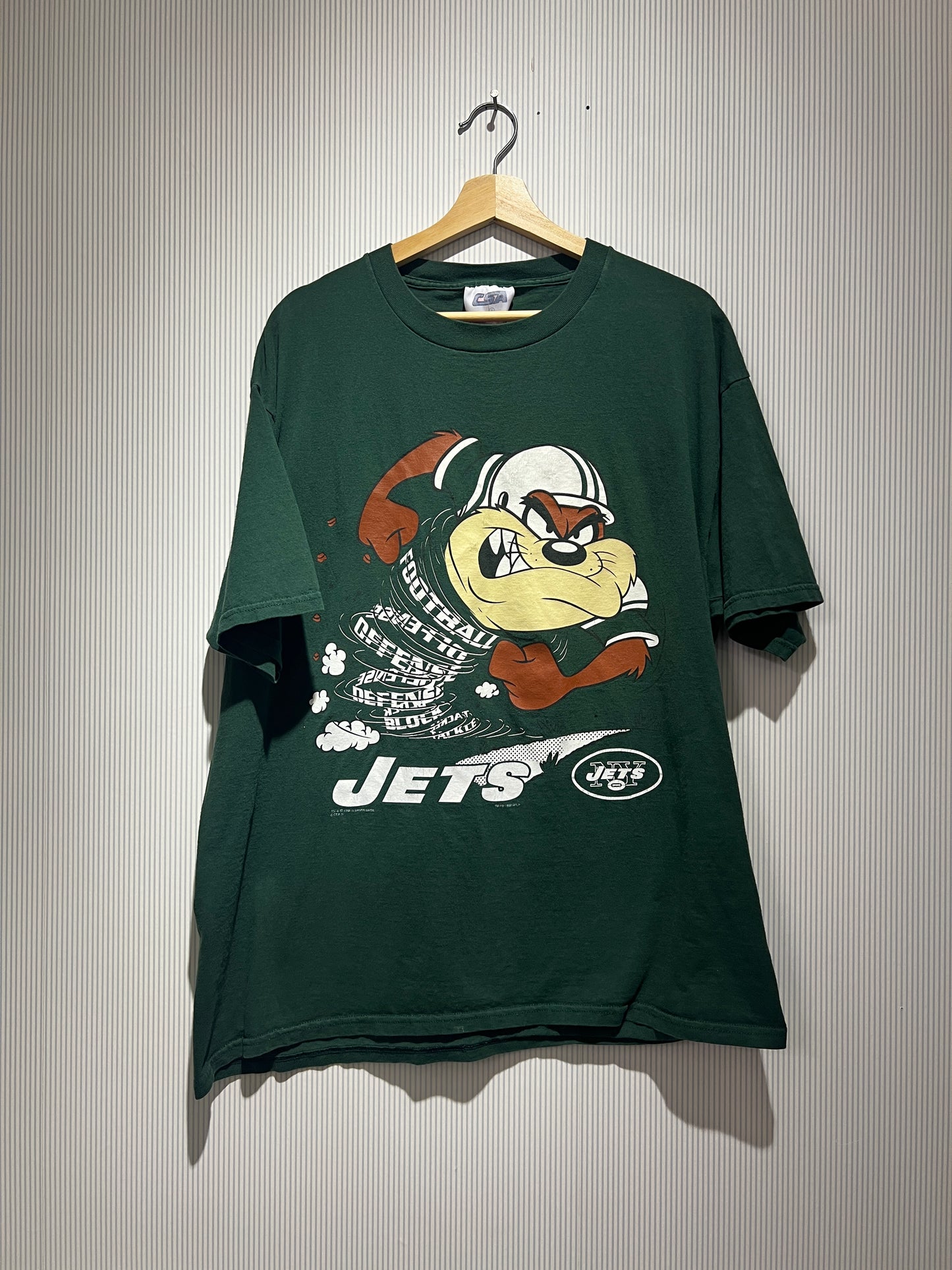 Vintage 1998 New York Jets x Looney Tunes Taz Tee