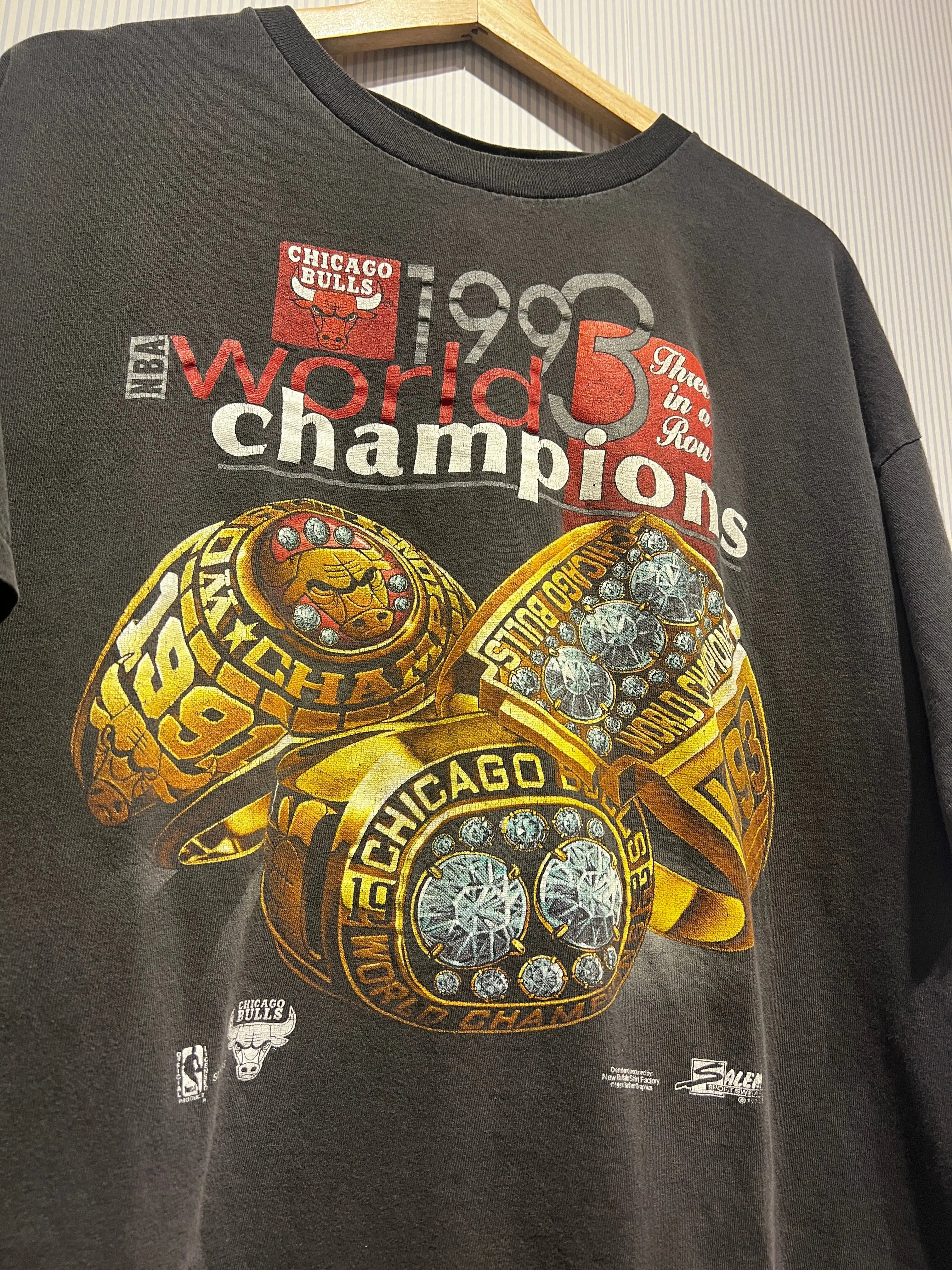 Vintage 1993 Chicago Bulls 3-Peat Championship Tee KIF Vintage