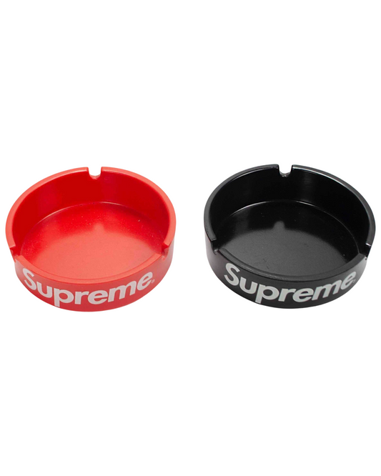 SS/08 Supreme Red & Black Ashtray Set