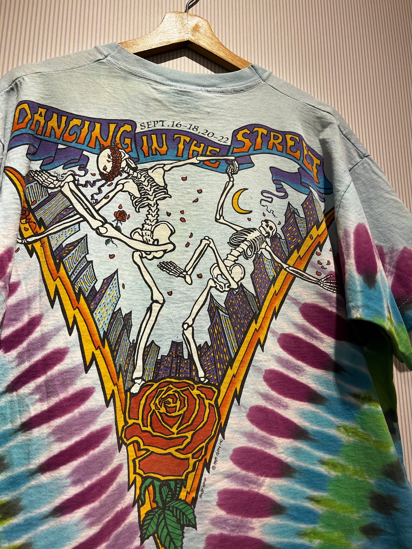 Vintage 1993 Grateful Dead New York City Liquid Blue Tee