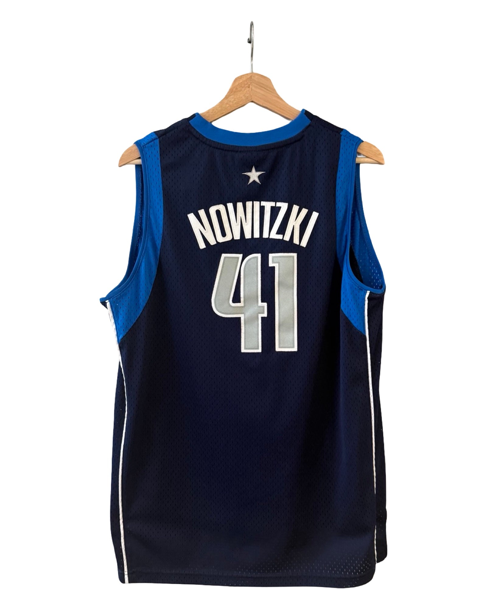 Vintage Dallas Mavericks Dirk Nowitzki #41 Adidas NBA Jersey