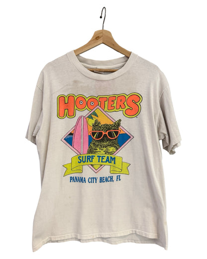 Vintage 90s Hooters Surf Club Promo Tee