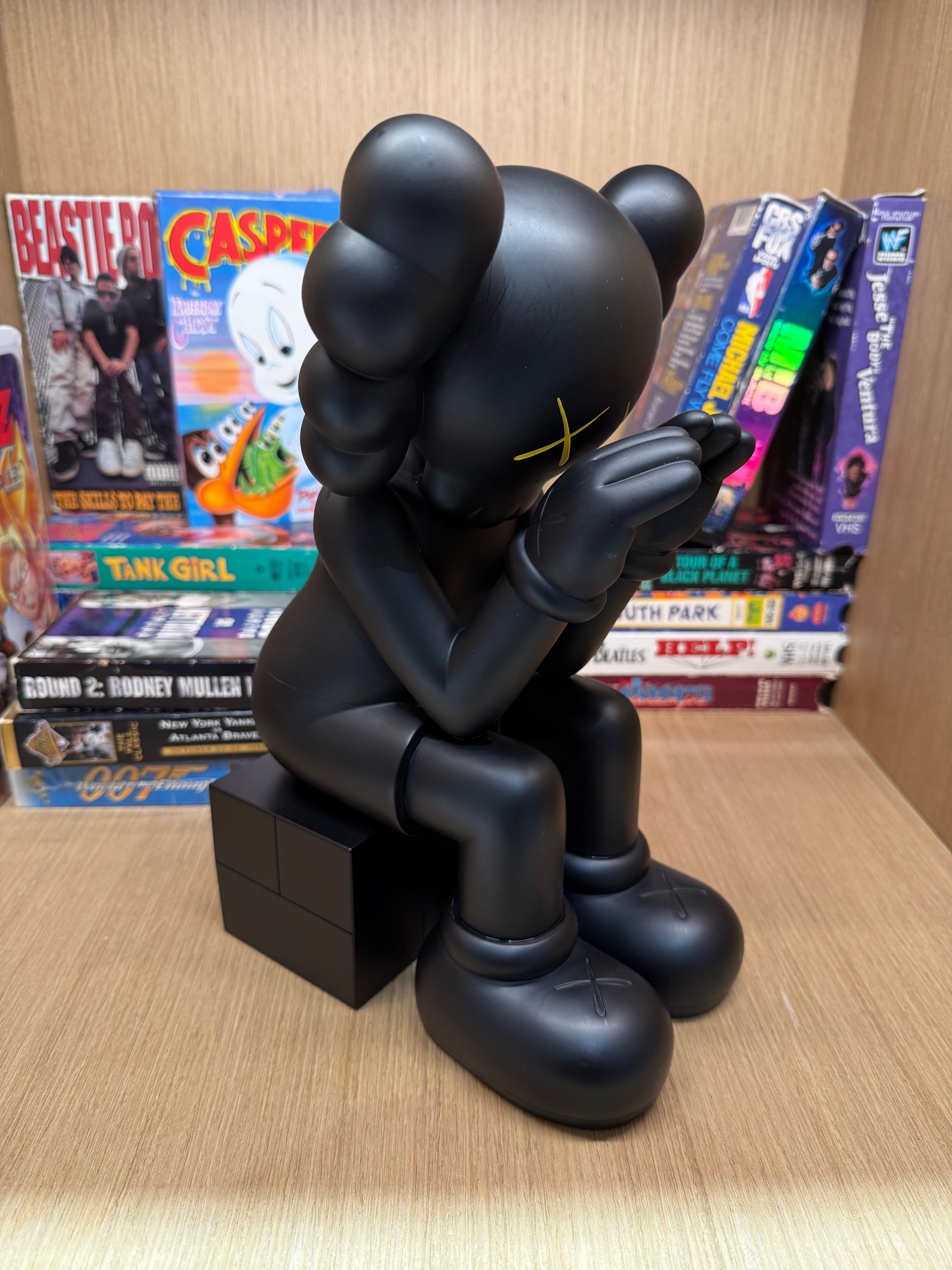 2013 KAWS Passing Through Black Companion Figure KIF Vintage