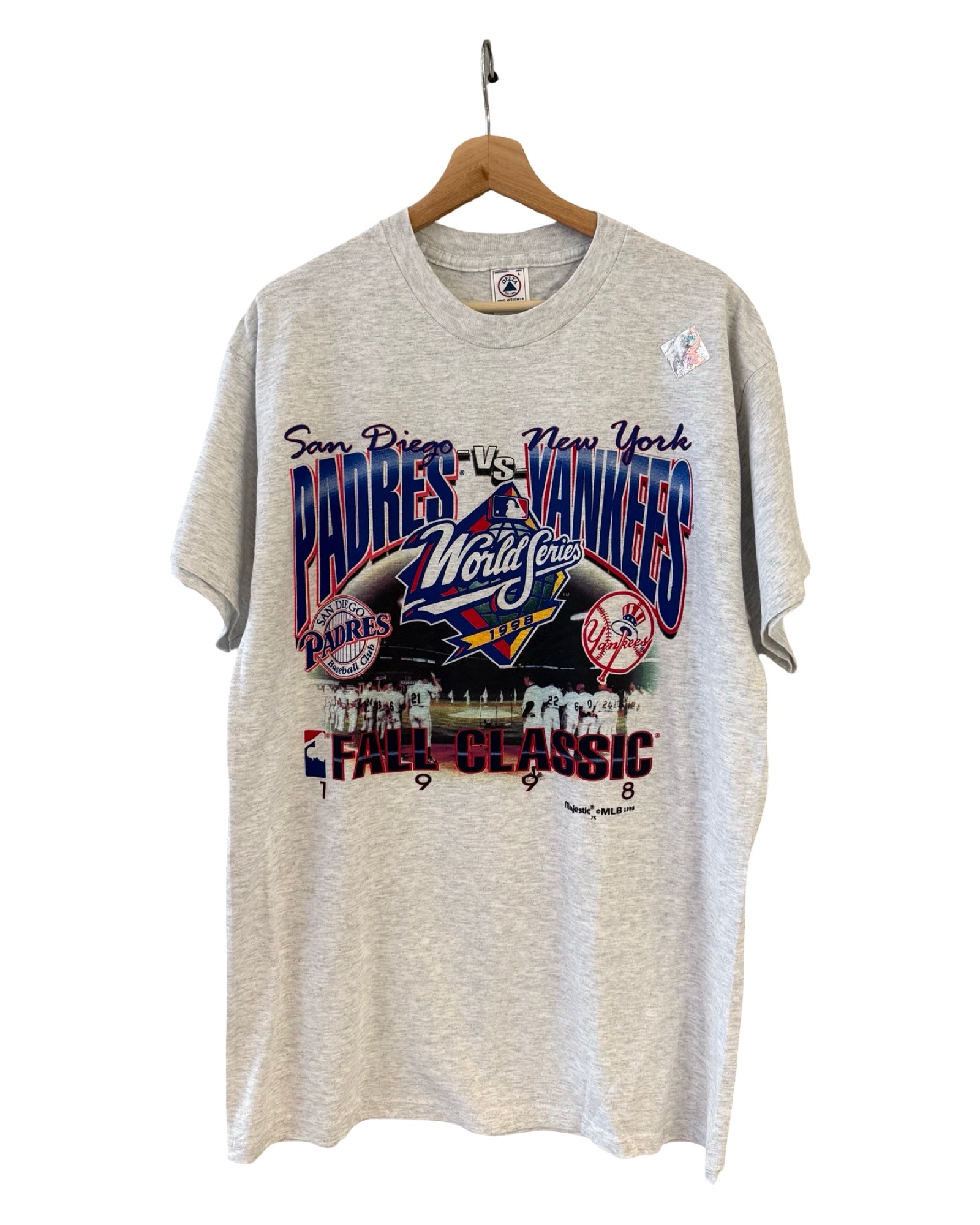 Vintage DS 1998 New York Yankees vs San Diego Padres World Series Tee