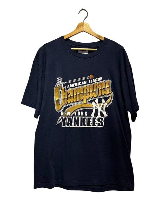 Vintage 1998 New York Yankees Champions Tee