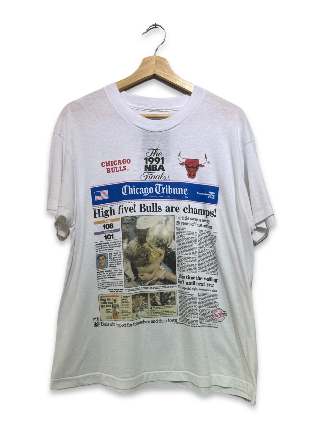 Vintage 1991 Chicago Bulls Finals Newspaper Promo Tee KIF Vintage